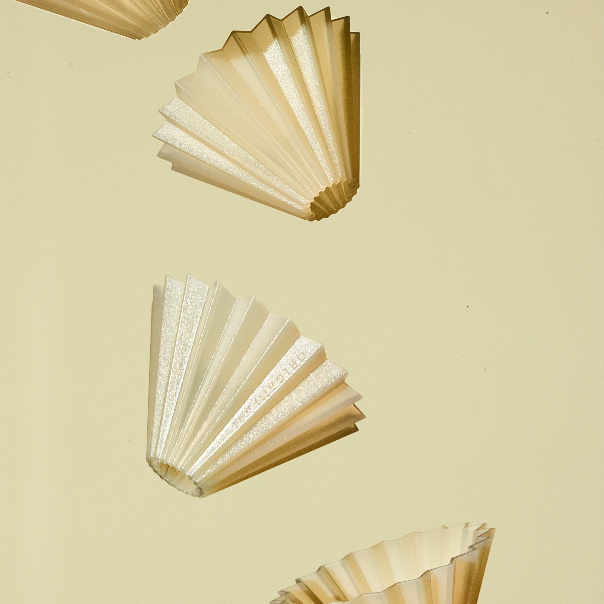 Origami Air M Resin Coffee Dripper